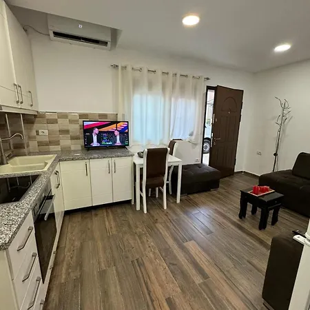 Drasa Apartman Gjirokastra